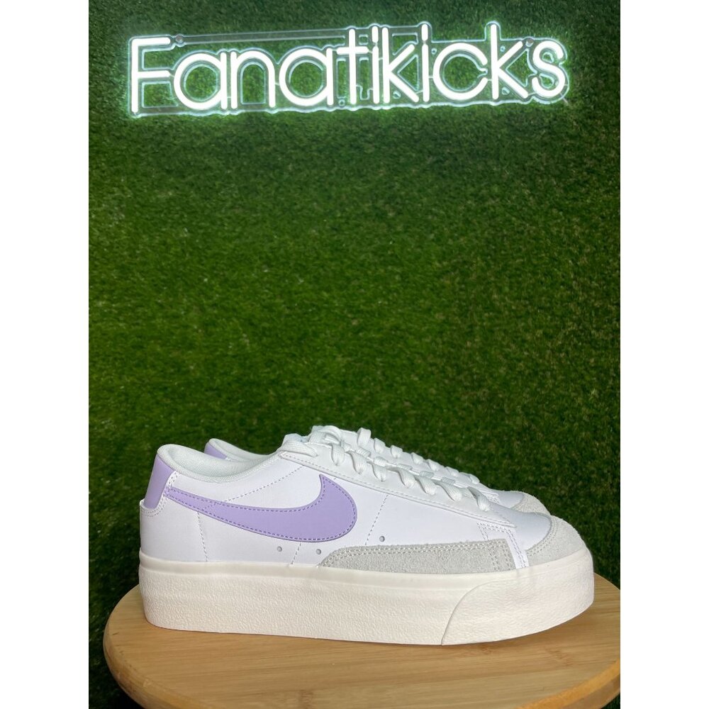 Nike Blazer Low Platform Womens Size 10 Shoes White Purple Sneakers DJ0292-114